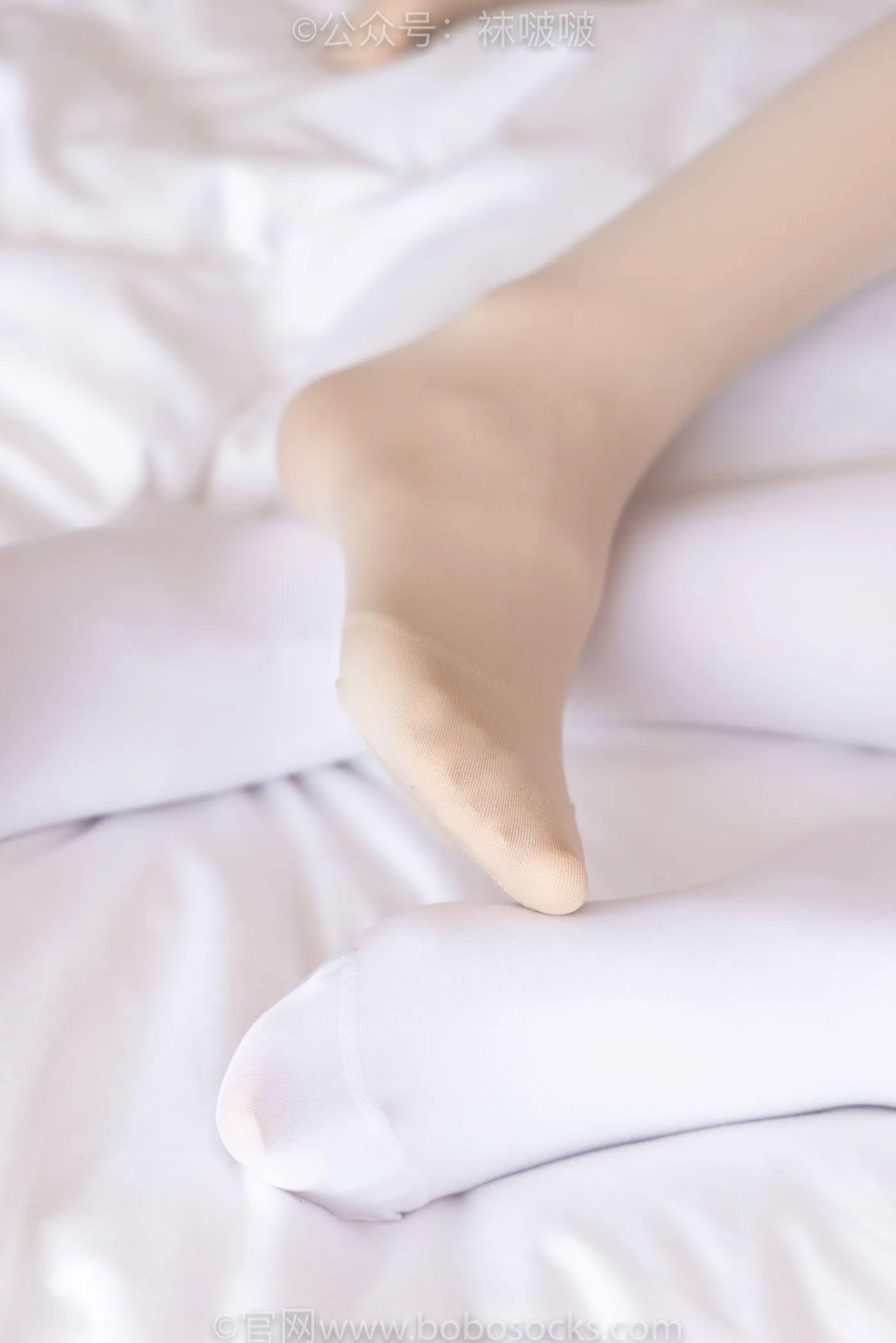 [BoBoSocks袜啵啵]NO.054 小甜豆与稚予-给大家拜年啦 [139P]插图1